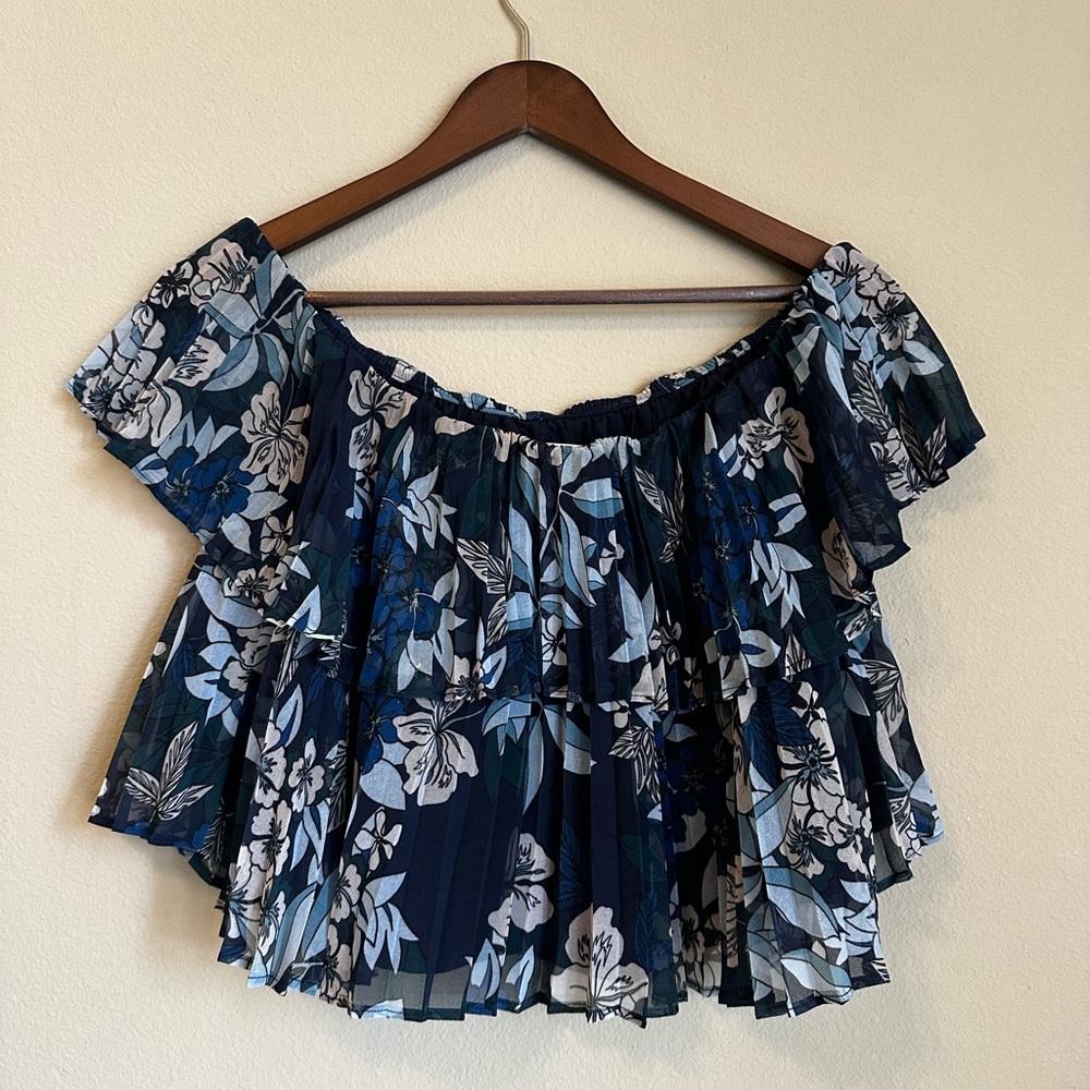 Keepsake the Label floral off should top